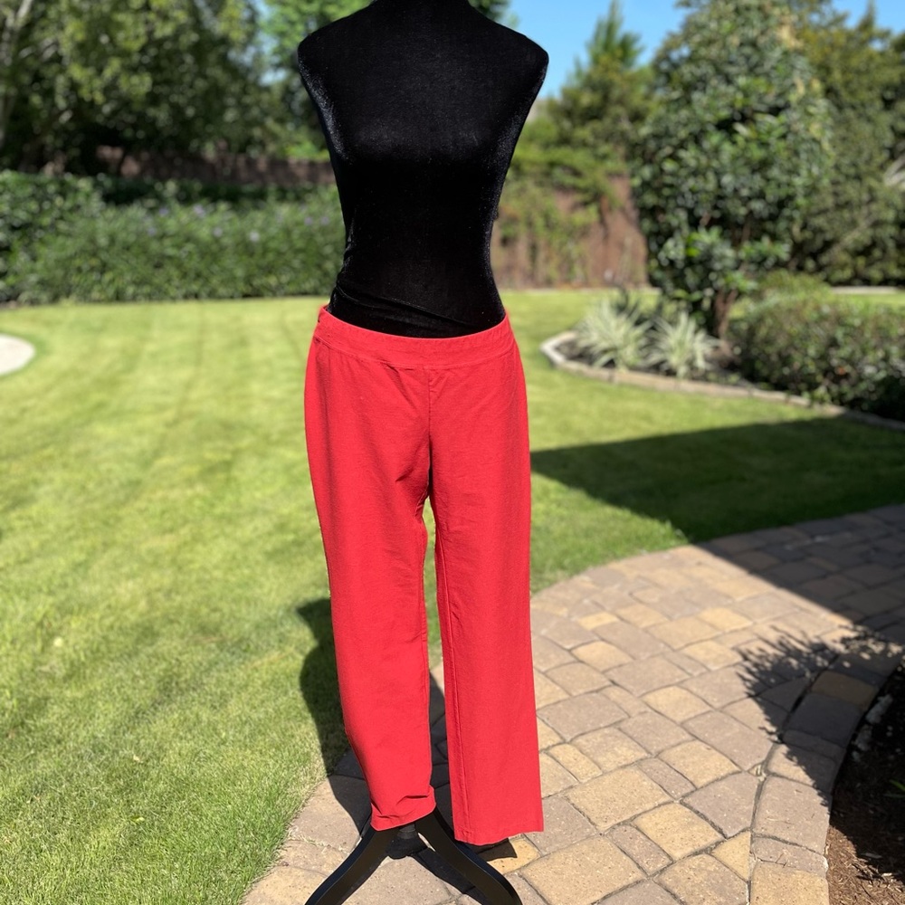 Eileen Fisher- Stretchy elastic waist (Size M) Red Pants